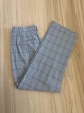 Uniqlo Size S Gray Plaid Wide-Leg Dress Pants